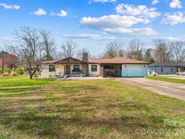 2706 Connelly Springs Rd, Granite Falls, NC 28630 | MLS #4357