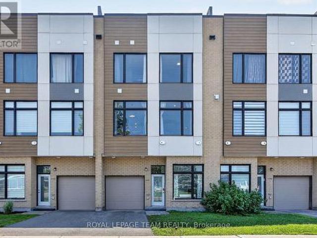 2706 Draper Avenue, Ottawa, ON, K2H 0C4 house for sale | Listing ID X13505 | Royal LePage