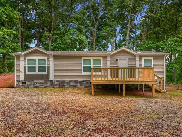 2706 Robin Circle