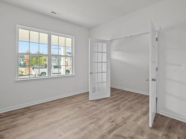2706 Westwood Avenue W