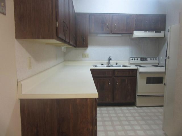 2706 Woodwinds Court