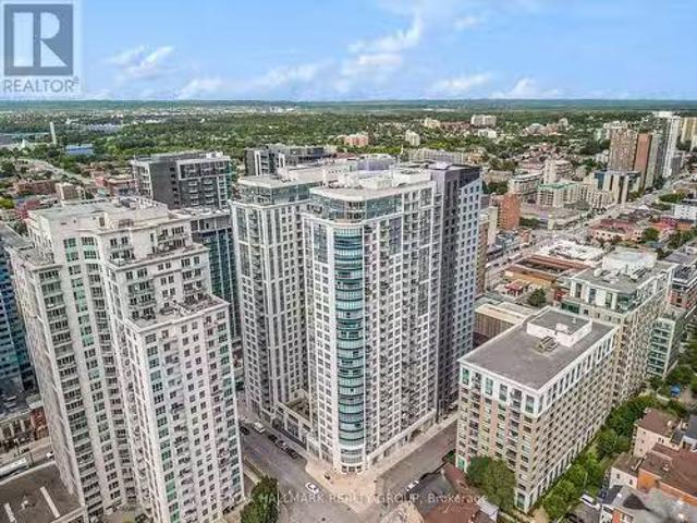 2706 195 Besserer Street, Ottawa, ON, K1N 7J6 condo for sa.