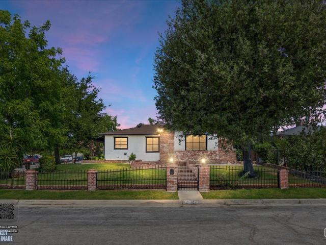 2707 Anza Street