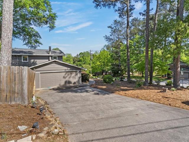2707 Gettysburg Lane SE