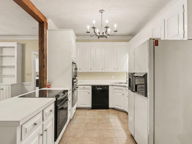 2708 Coleberry Trail
