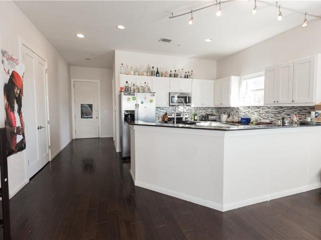 2708 San Pedro St, Unit 302, Austin, TX 78705 | MLS #9936
