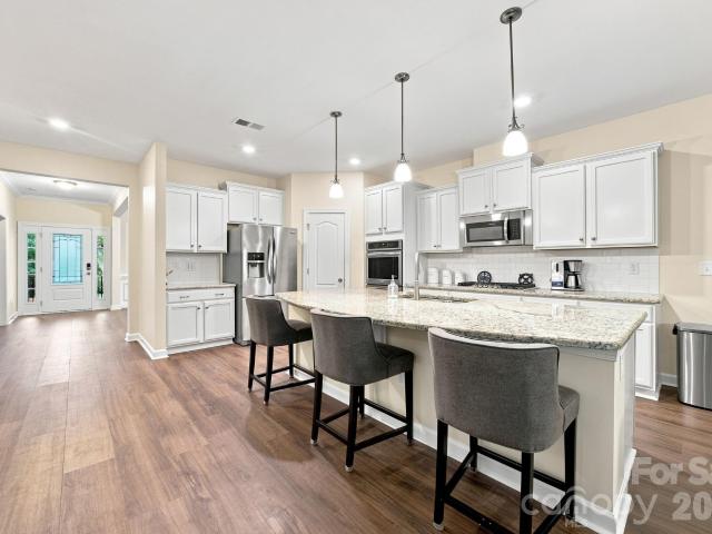 2709 Sugaree Court