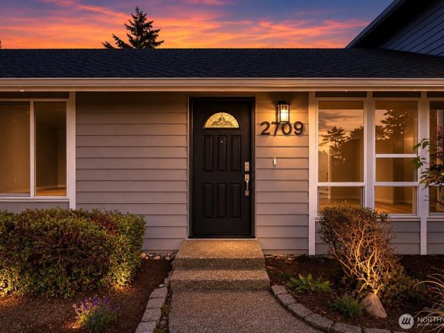 2709 53rd Avenue NE