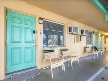 2700 Gulf Blvd, Unit 2, Belleair Beach, FL 33786 | MLS #TB8480