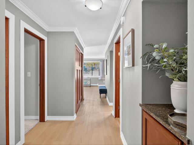 2700 W 44th Street # 104