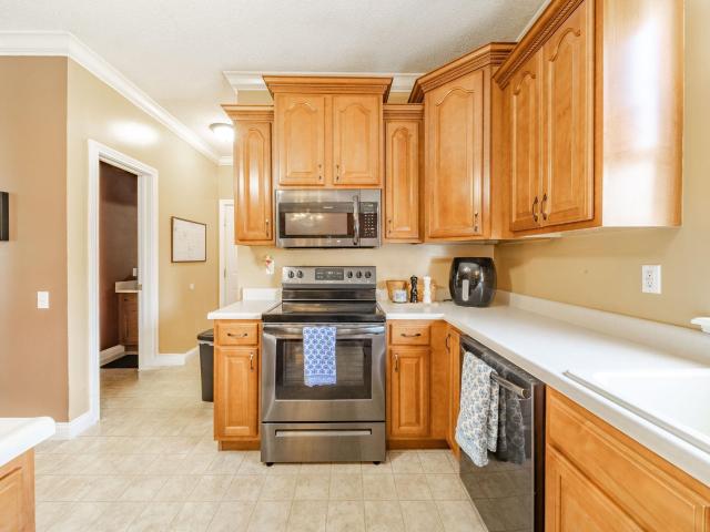 2700 W Ashbrook Lane