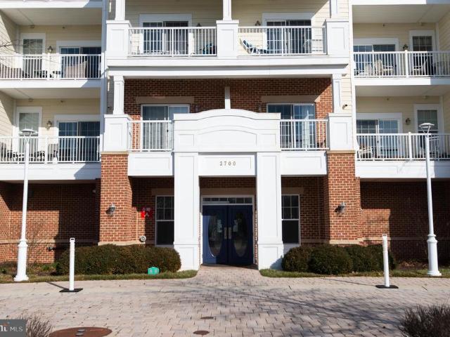 2700 Willow Oak Drive # 409E