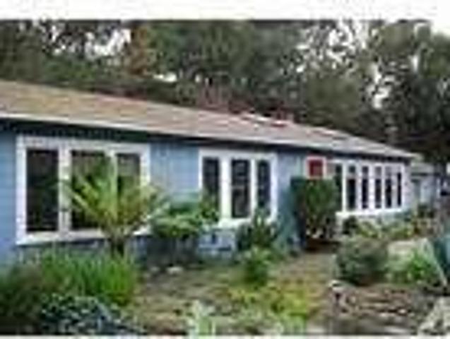 $2700 / 4br 3000ftÂ² Roomy Great Area
