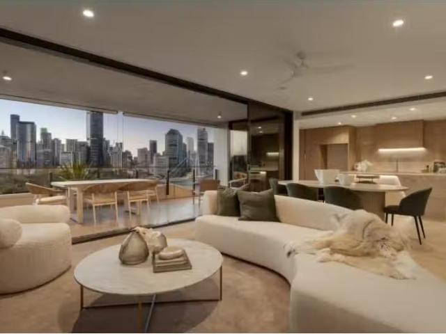 2701/8 River Terrace, KANGAROO POINT Apartment for rent Liste.
