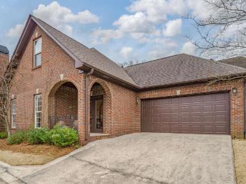 2701 Pruett Place