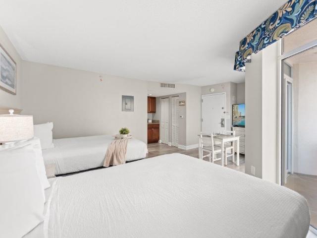 2701 S Ocean Blvd. 1610