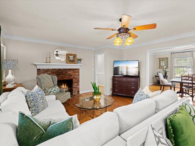 2701 Woodridge Drive