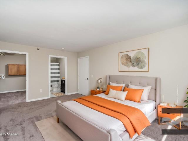 2702 Lighthouse Pt E # 532