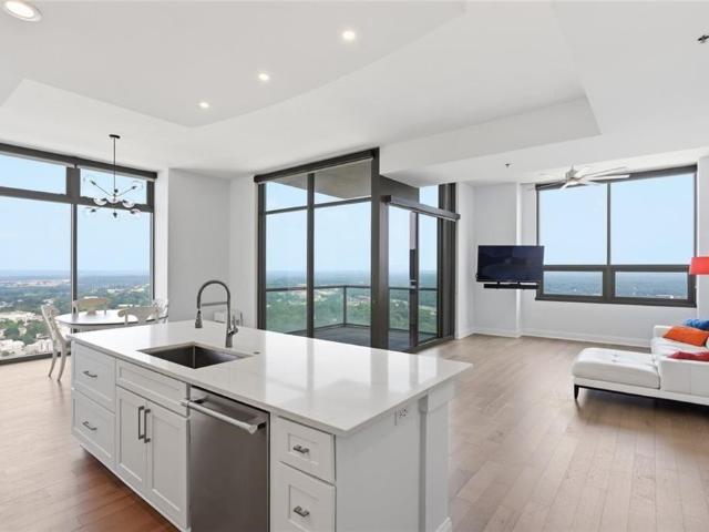 270 17th Street NW 4308