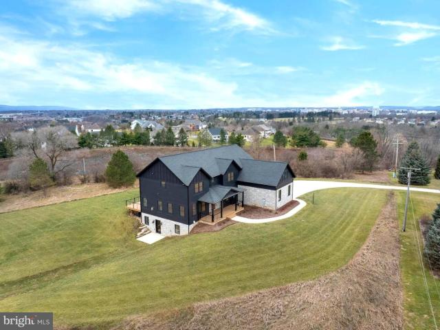 270 Claremont Ave, State College, PA