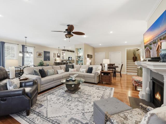 270 Boyle Dr
