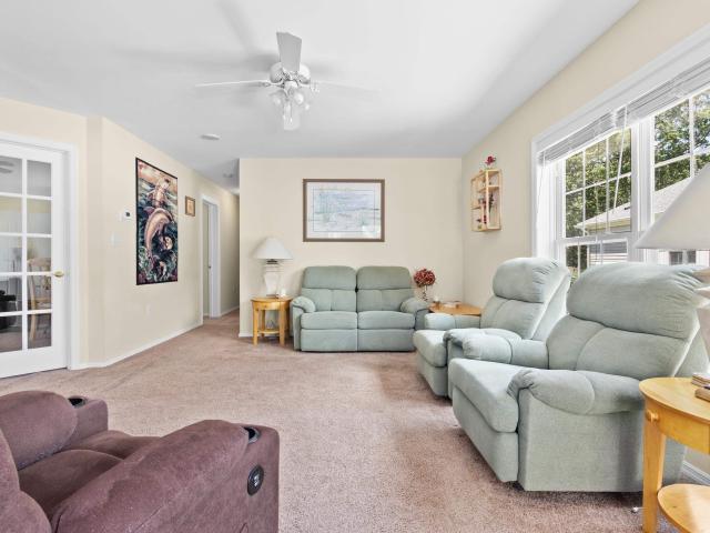 270 Greenbriar Ct