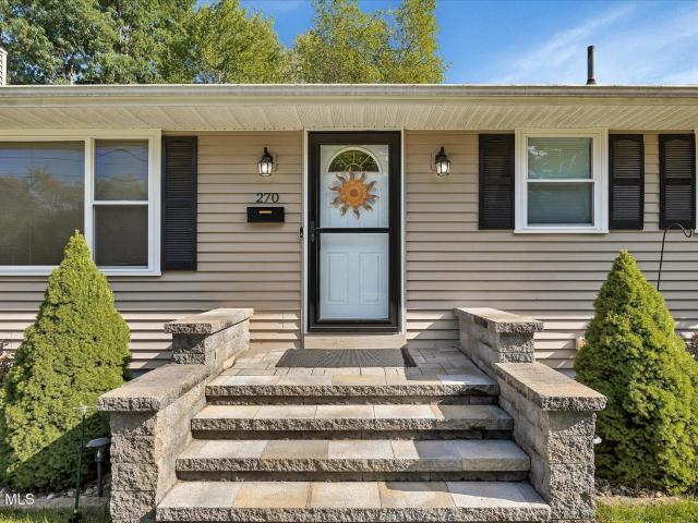 270 Daniels Avenue
