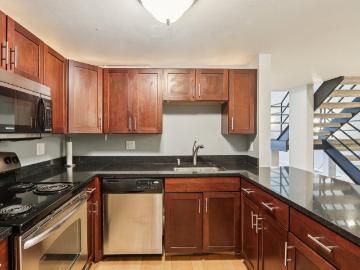 270 E Highland Ave, Unit 223, Milwaukee, WI 53202 | MLS #1955