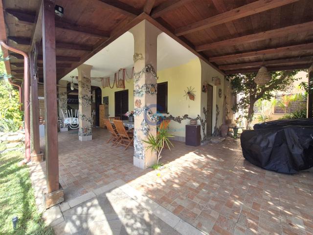 270 Indipendente Villa in affitto a Borgia Roccelletta