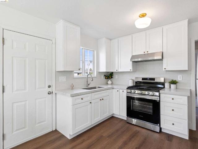 270 Oakland Ave