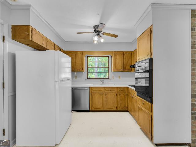 270 University Circle