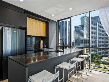 27/14 Elizabeth Avenue, BROADBEACH, QLD 4218