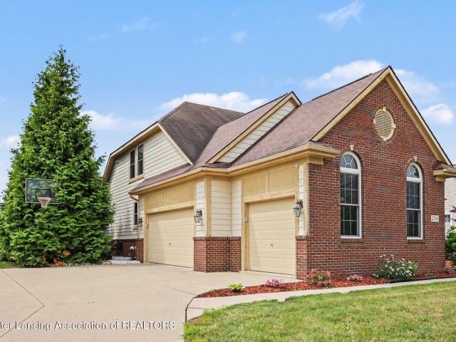 2715 Coreopsis Court