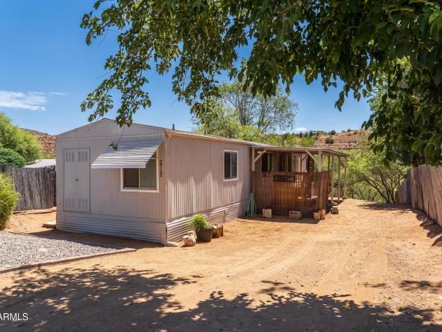 2715 s horton drive