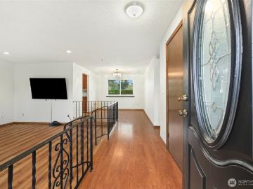 2715 th Street Ct E