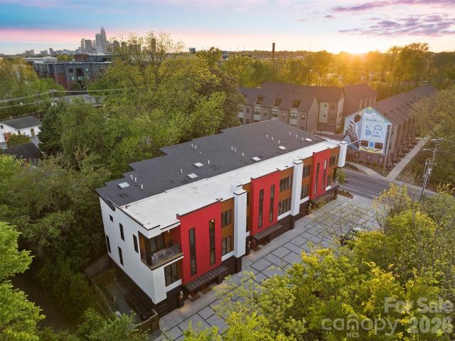 2716 N Davidson Street # E