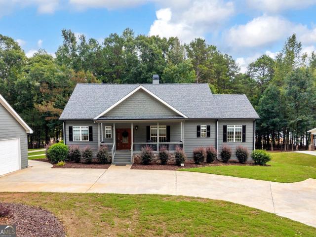 2716 Holcomb Drive