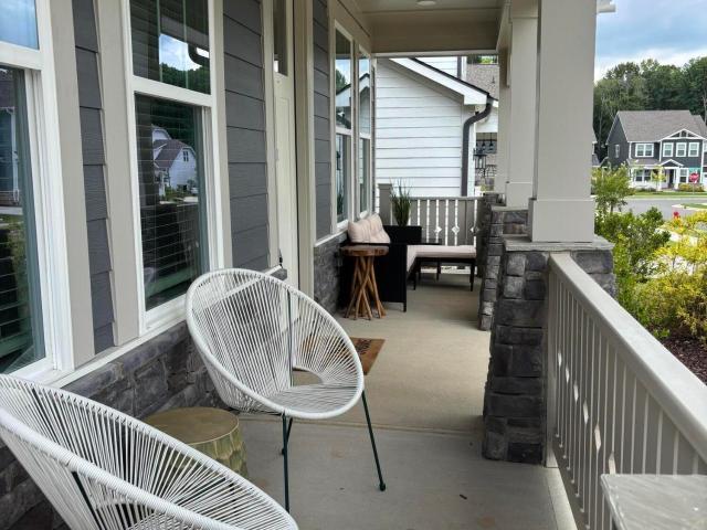 2719 Corydalis Way