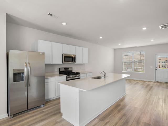 2719 Fordham St