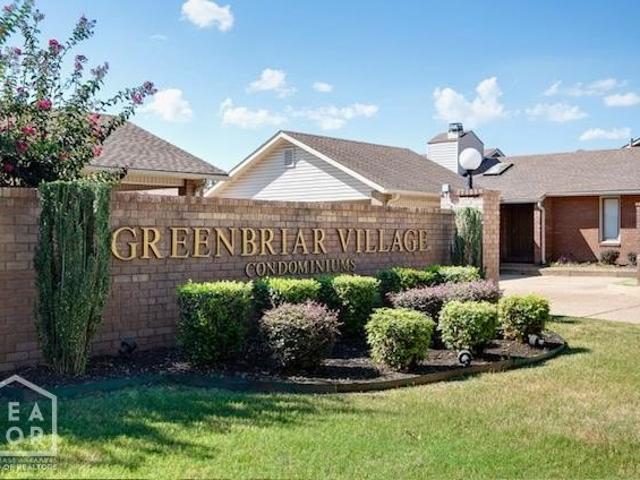 2719 Greenbriar Dr, Jonesboro, AR 72401