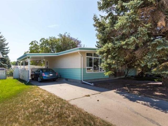 2710 6A Avenue North, Lethbridge, AB, T1H 0X3 house for sale | Listing ID A2341 | Royal LePage