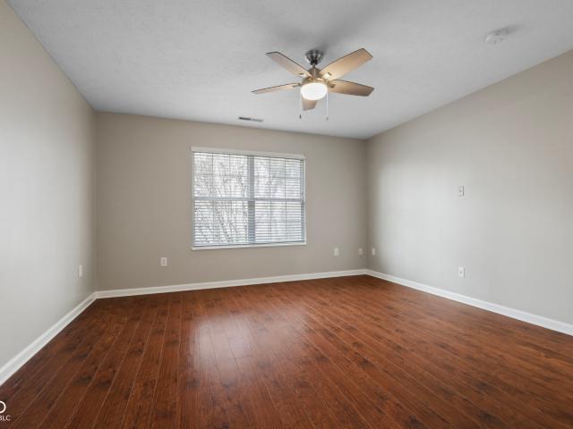 2712 Reflection Way, Greenwood, IN 46143 | MLS #22079