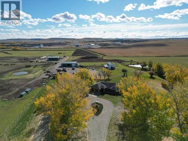 2713 Road, Dawson Creek, BC, V1G 4H4 house for sale | Listing ID 10359 | Royal LePage