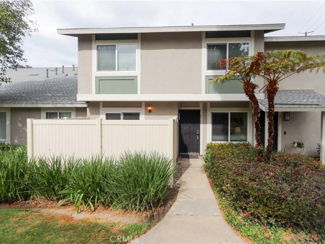 2713 W Northwood