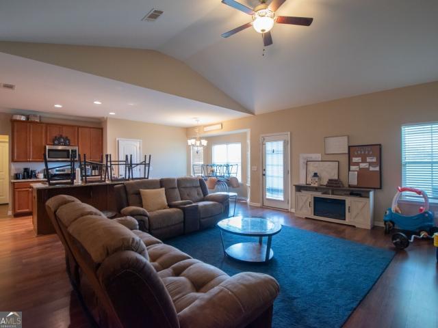 271 Daniel Trent Way