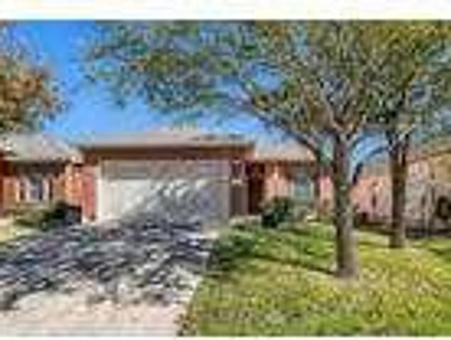 271 Housefinch LOOP Leander TX 78641