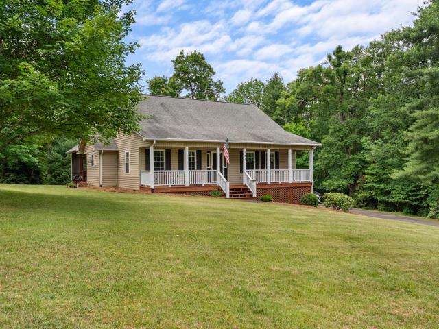 271 Laurel Dr