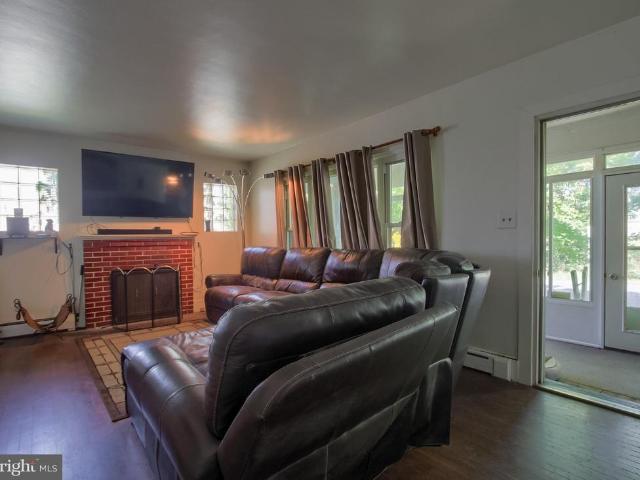 271 S 33Rd Street