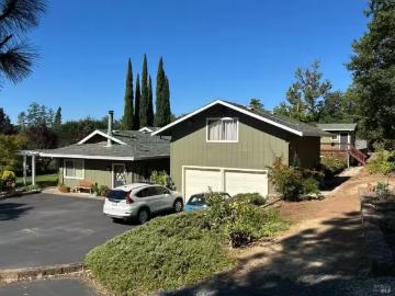 271 WHITE COTTAGE RD S, ANGWIN, CA 94508