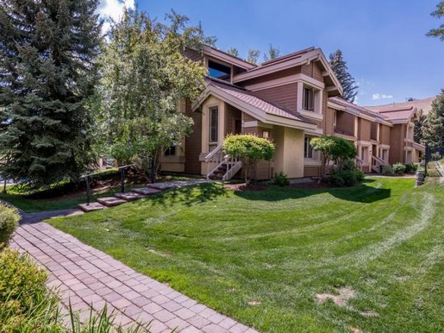 2724 Sunburst Condo Dr, Sun Valley, ID 83353